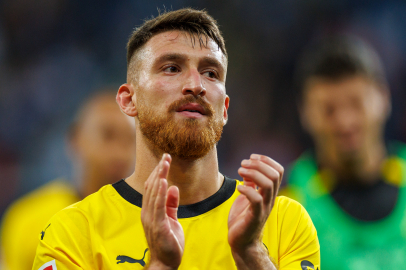 Salih Özcan'ı Wolfsburg'ta