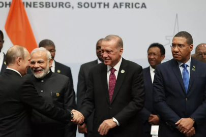 Kremlin: Erdoğan, Rusya'da yapılacak BRICS Zirvesi'ne katılmayı kabul etti