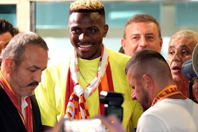 Galatasaray Victor James Osimhen transferinin maliyetini açıkladı