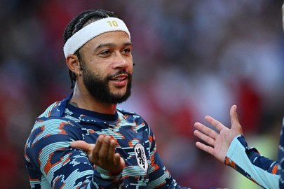 Memphis Depay'ın yeni takımı resmen açıklandı