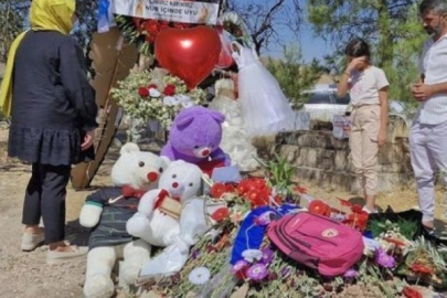 Fenomenler Narin’in mezarını dekora çevirdiler! 'Takipçi için yapıyorlar'