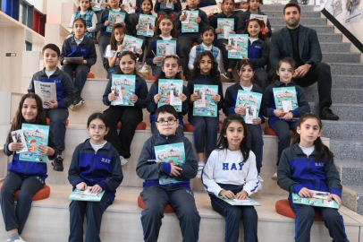 Bursa'da ilkokul öğrencilerinin ilk kütüphane deneyimi