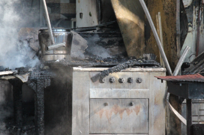 Sakarya'da mesire alanındaki mutfak alev alev yandı