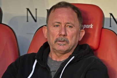 Sergen Yalçın'dan Mourinho'ya canlı yayında sert sözler