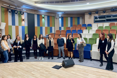 LÖSEV Bursa’da Öğretmenler Gününü kutladı