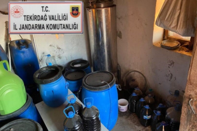 Tekirdağ'da 1 ton 165 litre sahte içki ele geçirildi