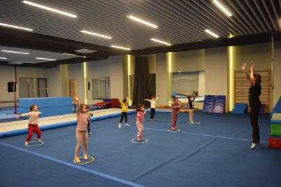 Bursa’da Yıldırım Belediyesi 60 bin çocuğa jimnastik eğitimi verdi