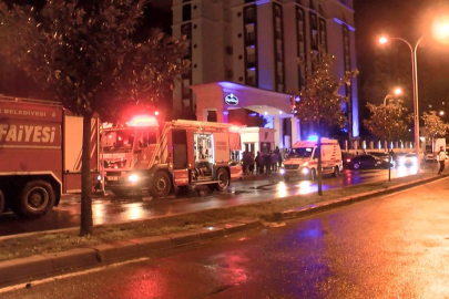 İstanbul'da elektrikli araç yandı, bina tahliye edildi