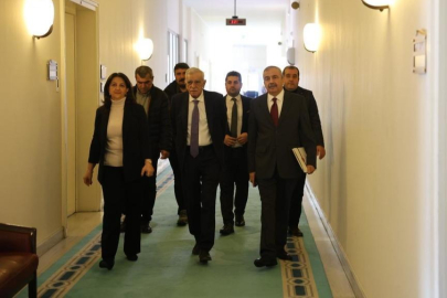 DEM Parti heyeti harekete geçti! Önce Numan Kurtulmuş sonra Devlet Bahçeli...