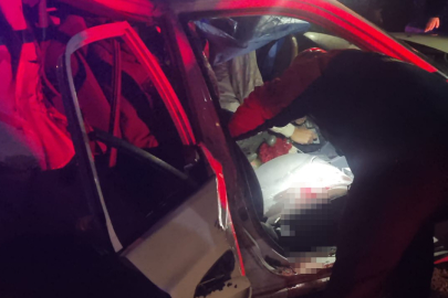 Sinop'ta iki otomobil çarpıştı: 2 ölü