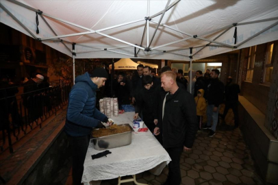 Bursa İnegöl'de helva geleneği Regaip kandilinde de devam etti