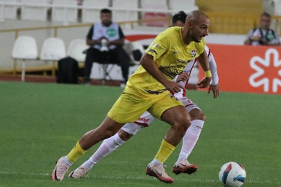 Galatasaray'ın Ahmed Kutucu planında Barış Alper ve Yunus Akgün detayı