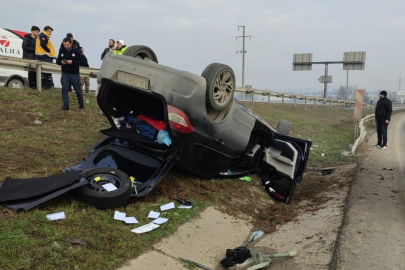 Tekirdağ’da otomobil takla attı