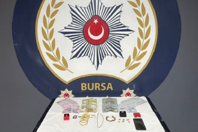 Bursa'da 1 milyon TL'lik dolandırıcılık! Kıskıvrak yakalandı...