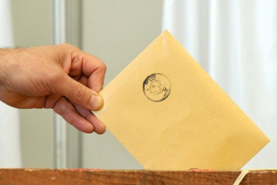 2025'in ilk seçim anketinden çarpıcı sonuçlar! Birinin oyları arttı, diğerinin düştü...