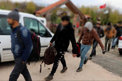 27 düzensiz göçmen yakalandı