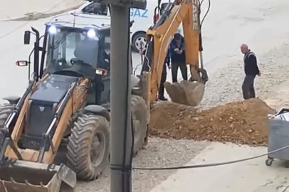 Bursa'da altyapı çalışması sırasında doğal gaz borusu delindi!