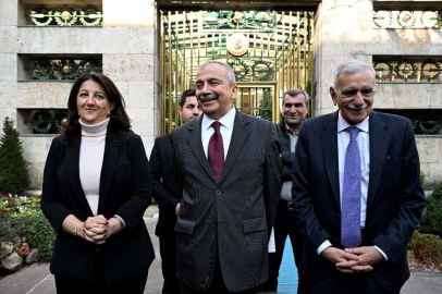 DEM Parti heyeti Selahattin Demirtaş ile görüşecek