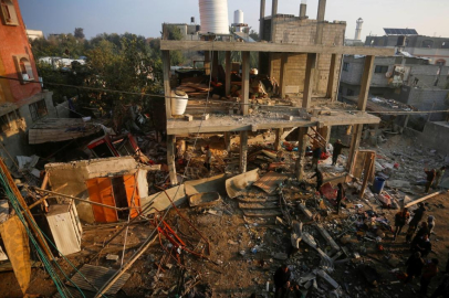 Katil İsrail'in düzenlediği saldırıda 4 Filistinli öldü