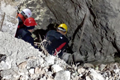 Amasya'daki göçükte hayatını kaybeden 2 kişinin cenazeleri çıkarıldı