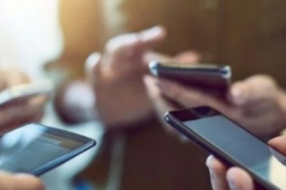 Dev telefon markası piyasadan çekildi!