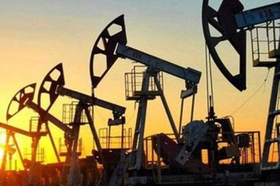 Goldman Sachs’tan petrol fiyatları için yeni tahmin: 90 dolara ulaşabilir!