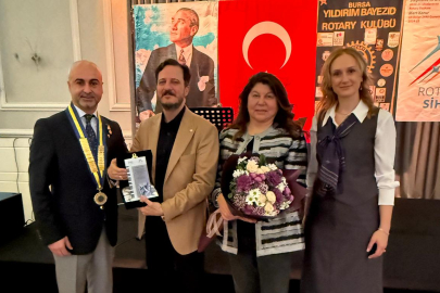 Prof. Mehmet Ali Sanlıkol’a Rotary Meslek Hizmet Ödülü