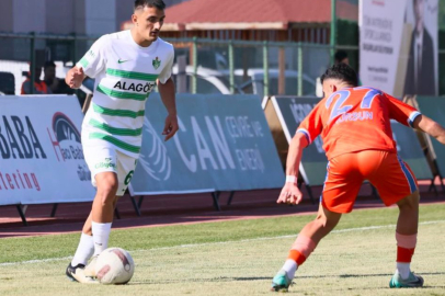 Bursaspor’un transfer çalışmalarında sıcak saatler! Sürpriz bir isme teklif geldi...