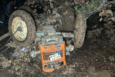 Uşak'ta kontrolden çıkan traktör ormanlık alana devrildi: 2 ölü