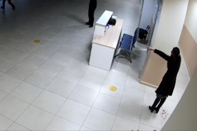 İstanbul Büyükçekmece'de lisede dehşet! Öğrenci müdür yardımcısını boğazından bıçakladı