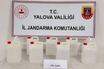 Yalova'da kargoyla yollanan 45 litre etil alkol ele geçirildi