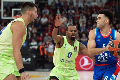 Anadolu Efes, Barcelona ile deplasmanda karşılaşacak