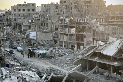 İsrail, son 24 saatte Gazze Şeridi'ne yaklaşık 50 hava saldırısı düzenledi