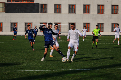 Bursa Nilüfer FK'dan 3 golle 3 puan!