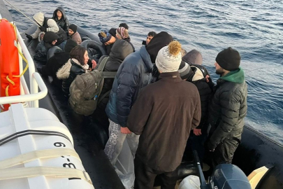 Ege Denizi'nde 32 düzensiz göçmen yakalandı