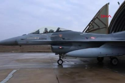 Hava Kuvvetlerine ait 3 uçak, Romanya'da eğitim uçuşuna katıldı