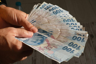 Sıfır faizli kredi için öncelikli meslekler açıklandı! Bu tarihlere dikkat! İşte Halkbank kredisi için tüm şartlar…