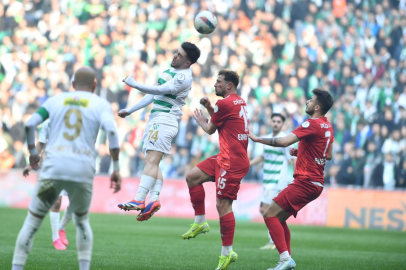 Bursaspor sahasında Düzcespor’a diş geçiremedi