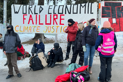 Davos'ta Dünya Ekonomik Forumu karşıtı protesto