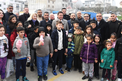 Bursa Osmangazi’de sanat ve kütüphane çadıra taşındı