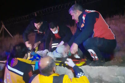 Adıyaman'da minibüs ile kamyonet çarpıştı: 4 yaralı