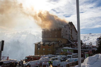 Bakan Göktaş duyurdu! Kartalkaya'daki yangından etkilenenlere psikososyal destek