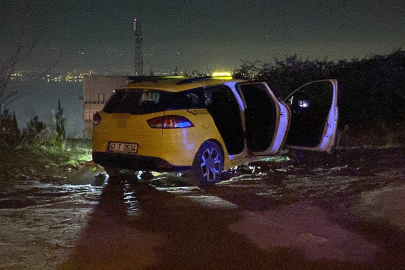 Kocaeli'de taksici yol kenarında boğazı kesilmiş halde bulundu