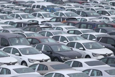 Otomobil almak isteyenler ona yöneldi! Satışlar adeta patladı...