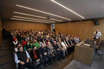 Bursa İnegöl Belediyesi personeline yapay zeka eğitimi verildi