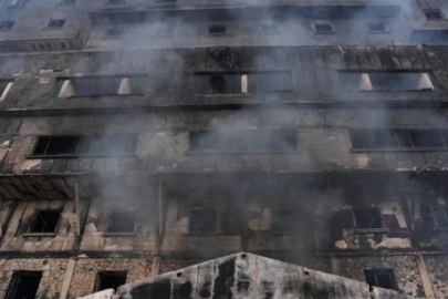 Skandal iddia: Kurtarma ekibinden otel parası istemişler! Yanan otele hala...