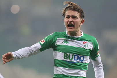 Ali Akman Çorum FK ile anlaştı