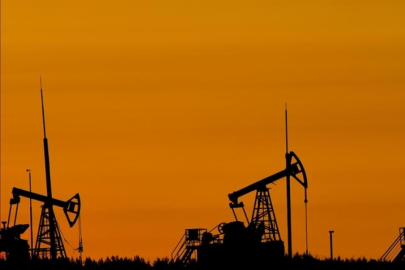 Brent petrolün varili 77,64 dolardan işlem görüyor