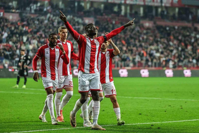 Haftanın açılış mücadelesinde gülen taraf Samsunspor!