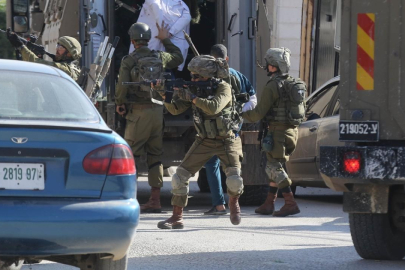 Cenin'de 4 İsrail askeri yaralandı